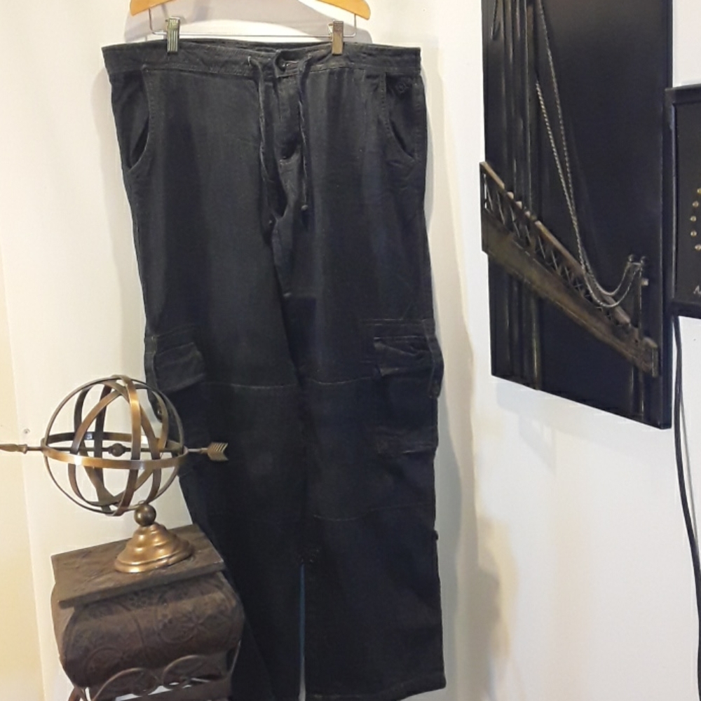 MAGELLAN SPORTWEAR WOMAN!